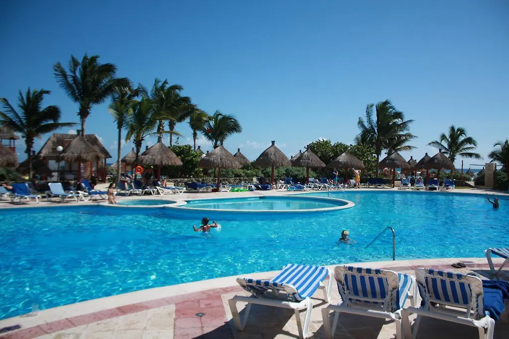 Charming Apartment Within Bahia Principe 5* Akumal